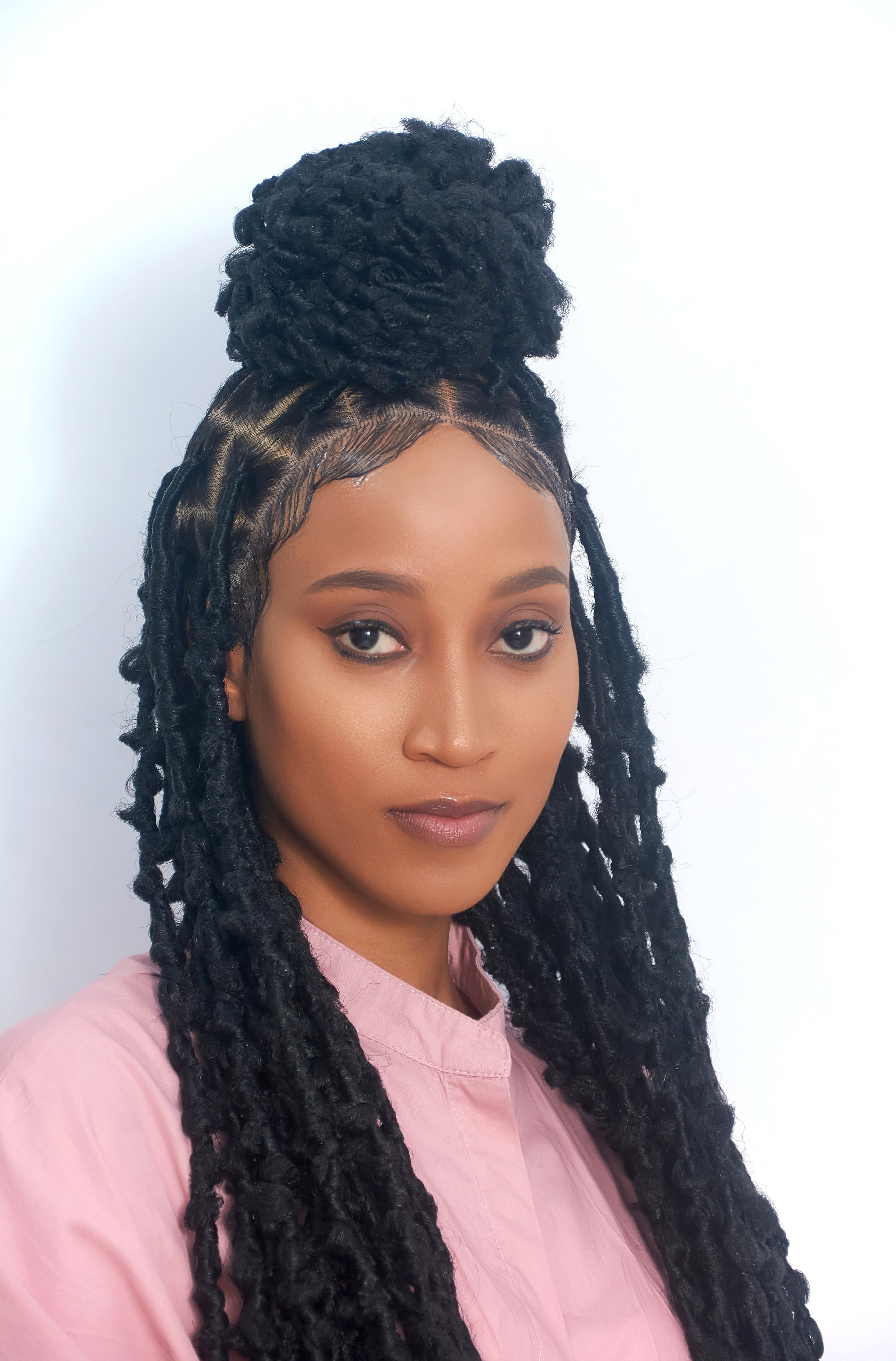32" Full HD 360 Lace Front Large Knotless Butterfly Locs Hand Braided Wig
